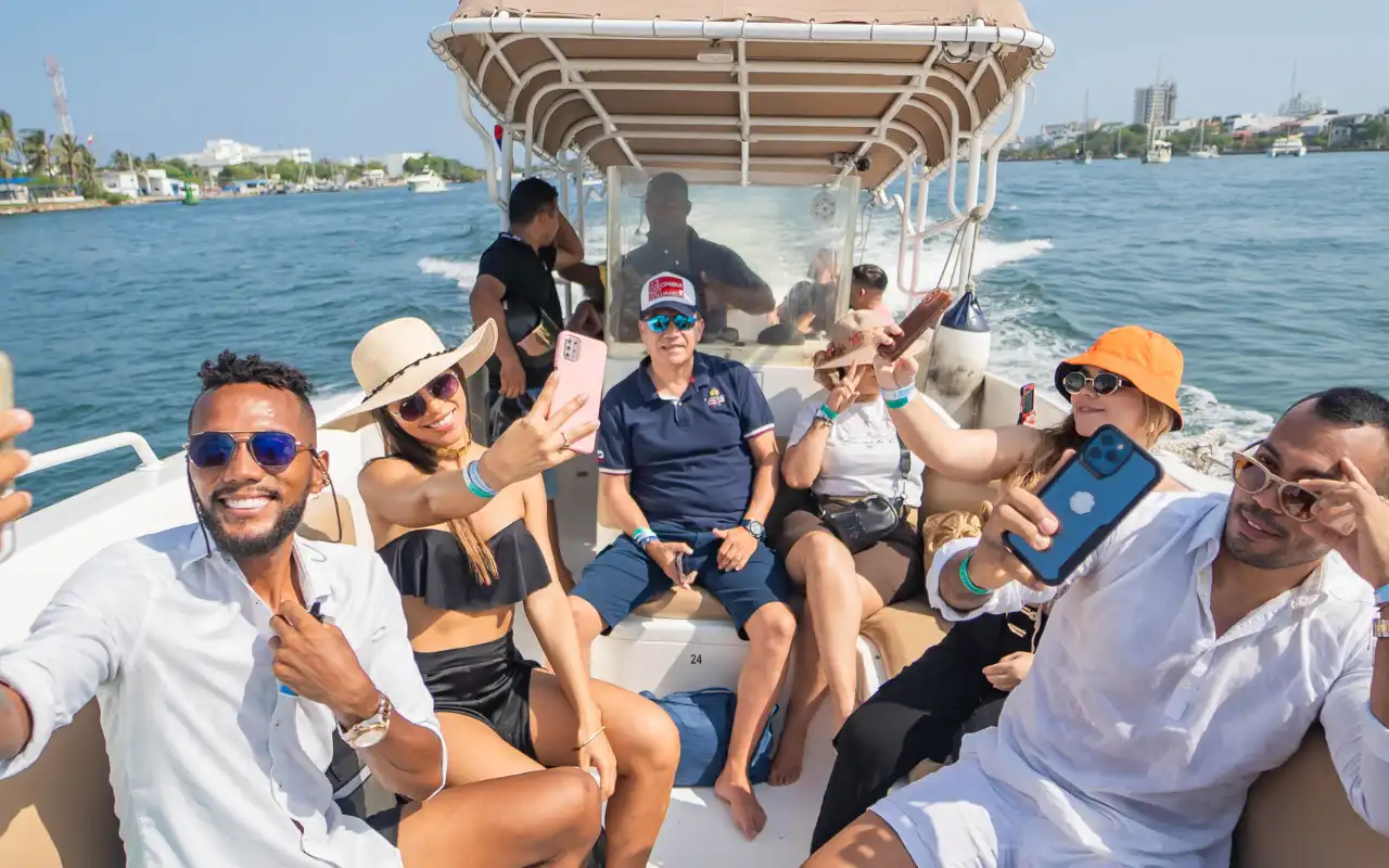 VIP 3 Island Tour Cartagena: Islabela, Isla Mulata and Isla Ibbiza - 7