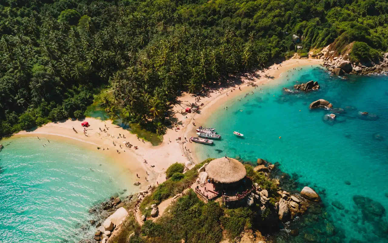 Cabo San Juan del Guía: Tour en Lancha desde Santa Marta - 3