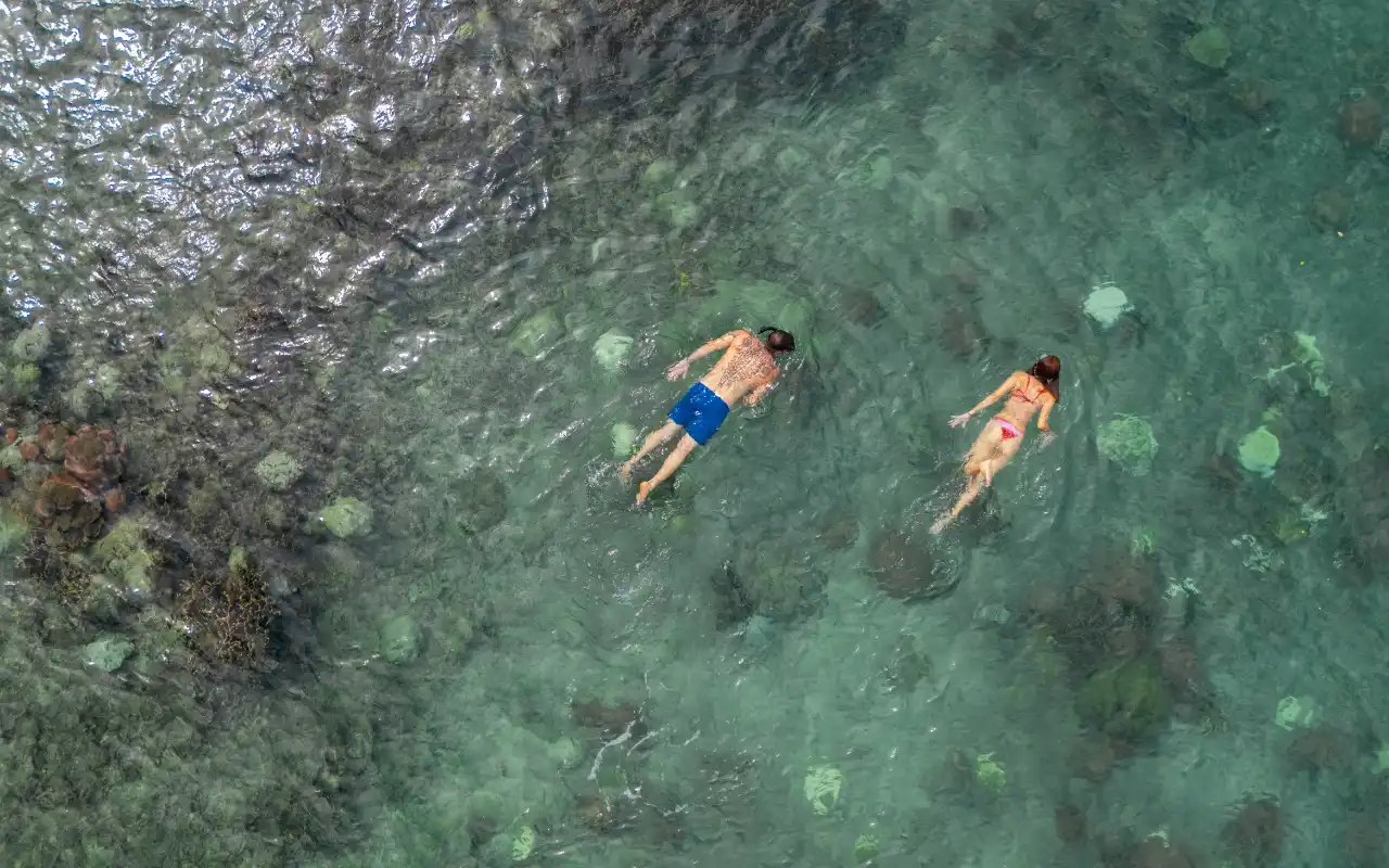 Playa Cinto and Playa Cristal Tayrona Park: Boat Tour from Santa Marta - 4