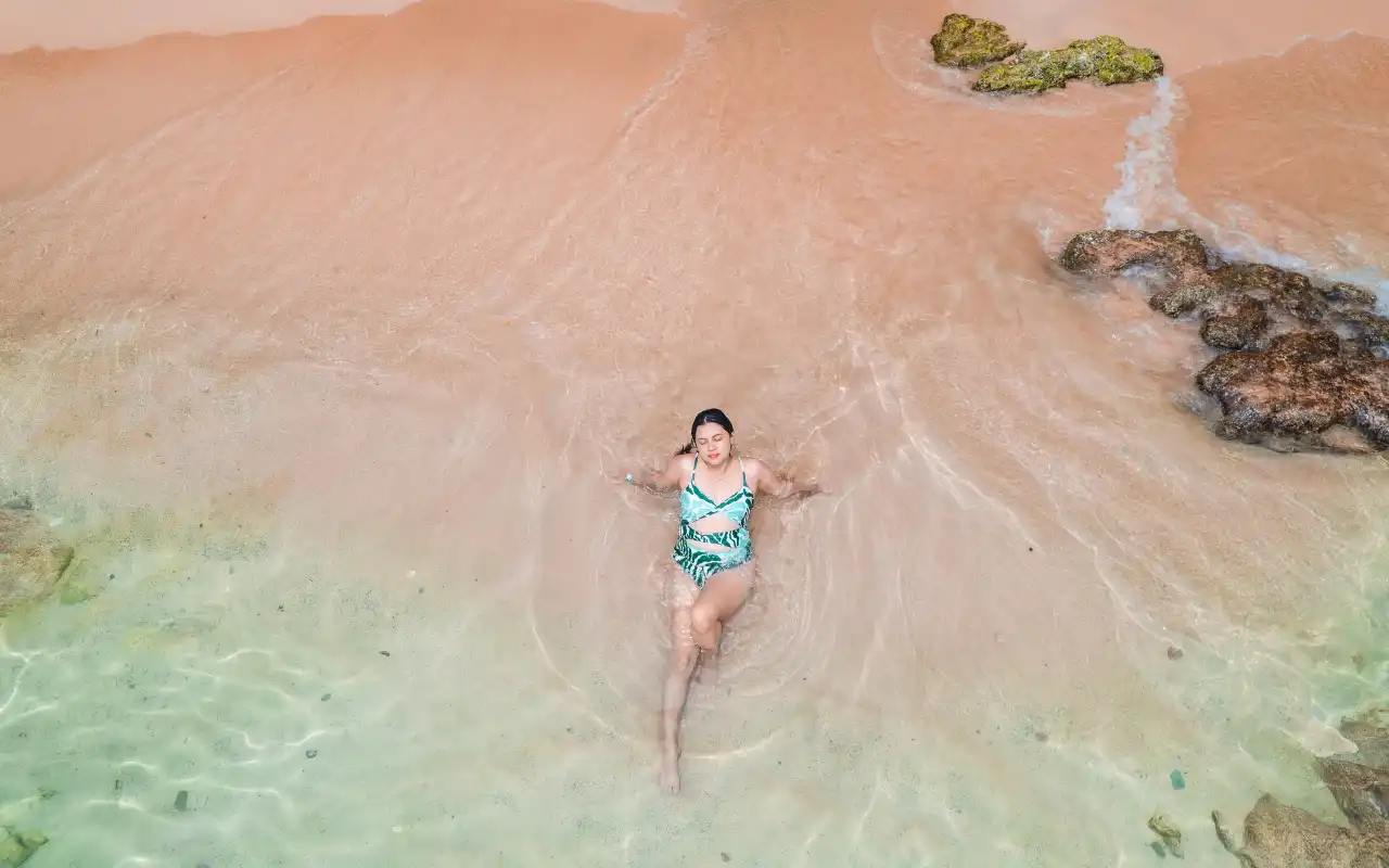 Playa Cinto and Playa Cristal Tayrona Park: Boat Tour from Santa Marta - 8