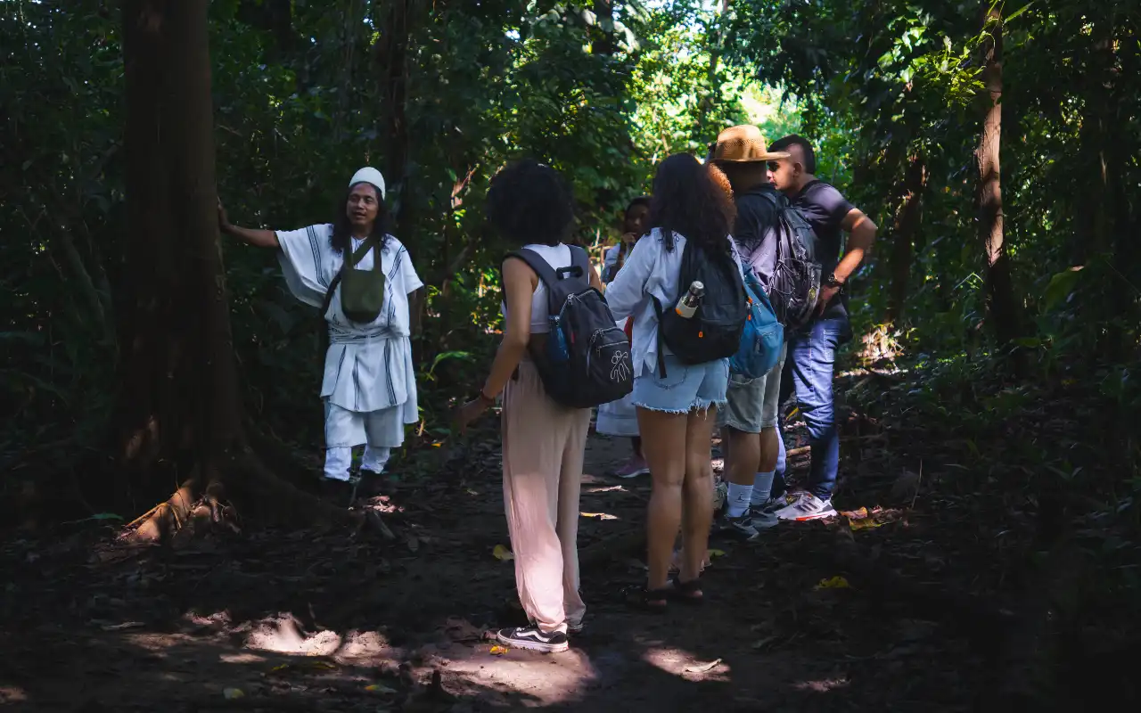 Kutunsama Indigenous Community: Weaving, Cacao & Spirituality - 10