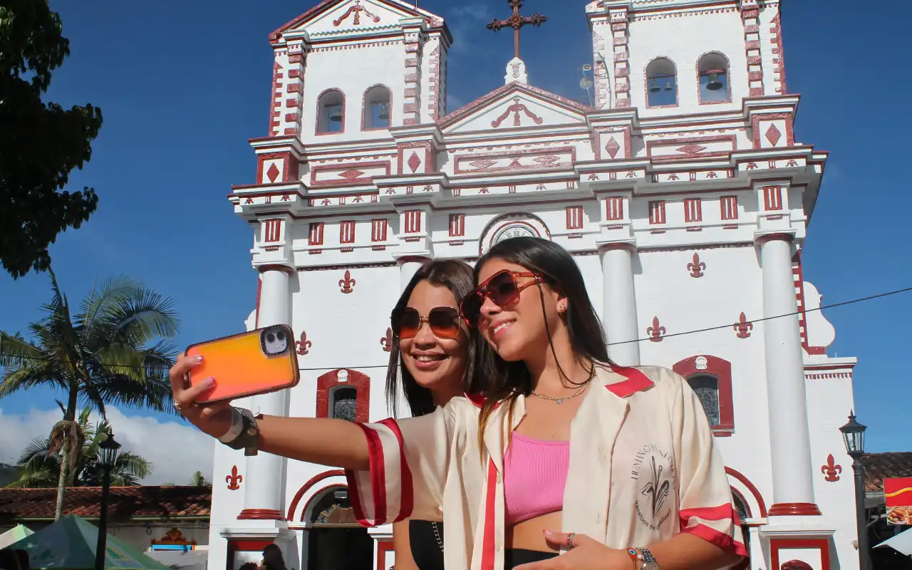 Among Women and Legends: A Solo Women's Trip to Colombia - 9
