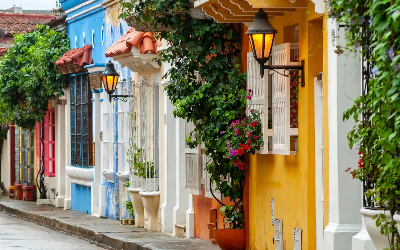 colonial architecture in cartagena colombia