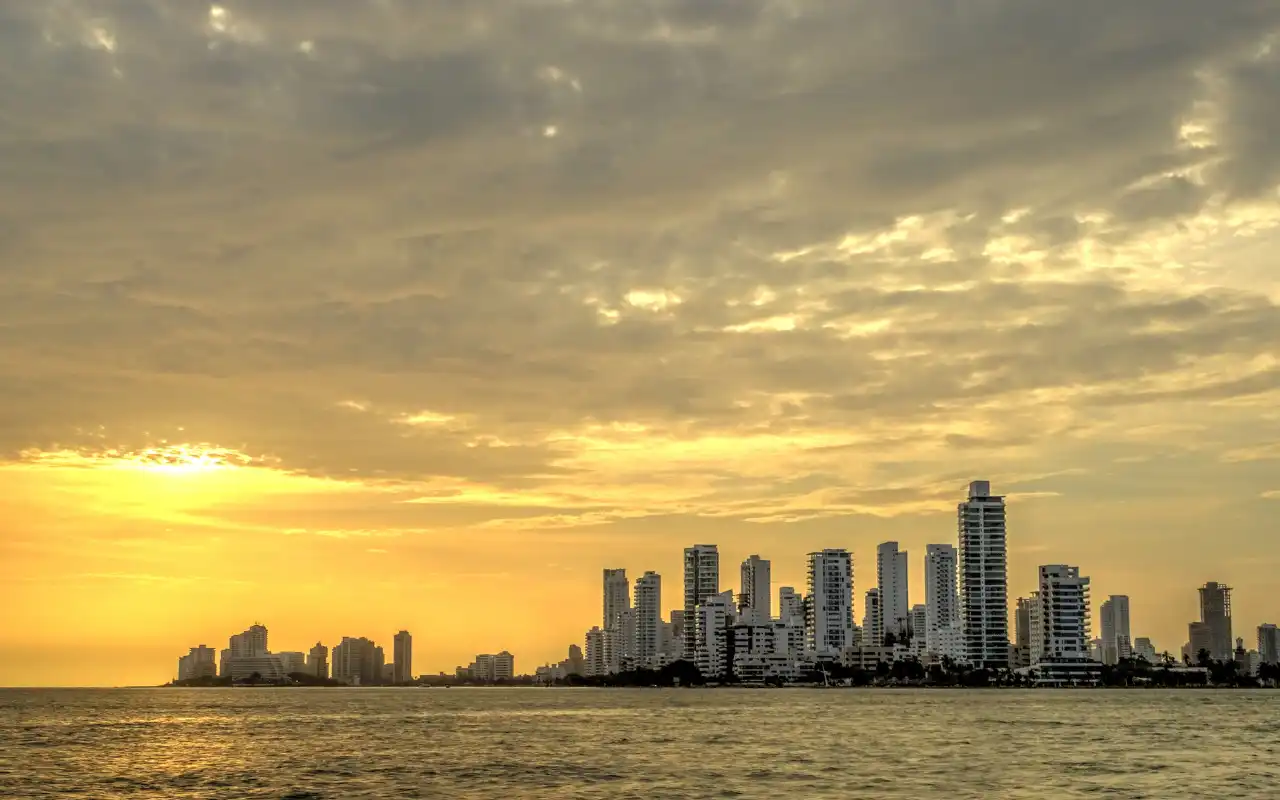 sunset in cartagena de indias
